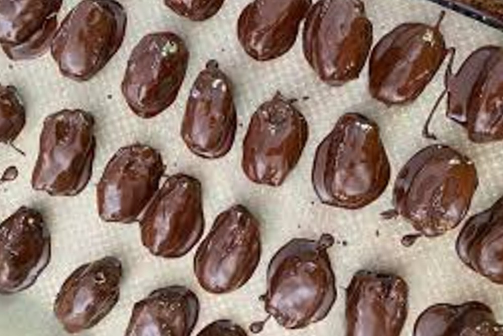 chocolate dates